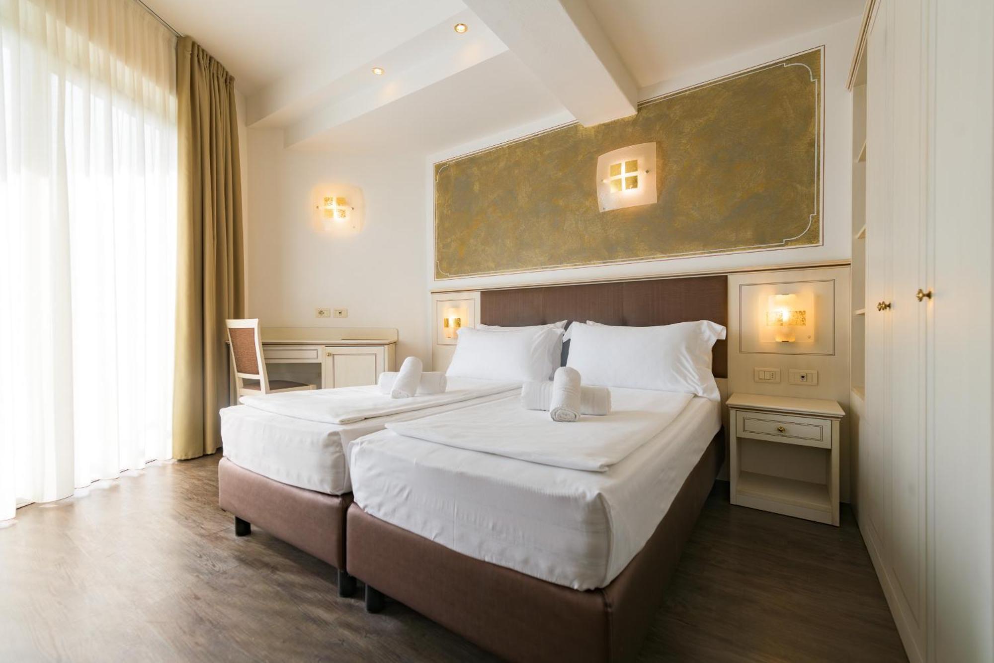 Hotel Sogno Del Benaco 리몬네술가르다 외부 사진