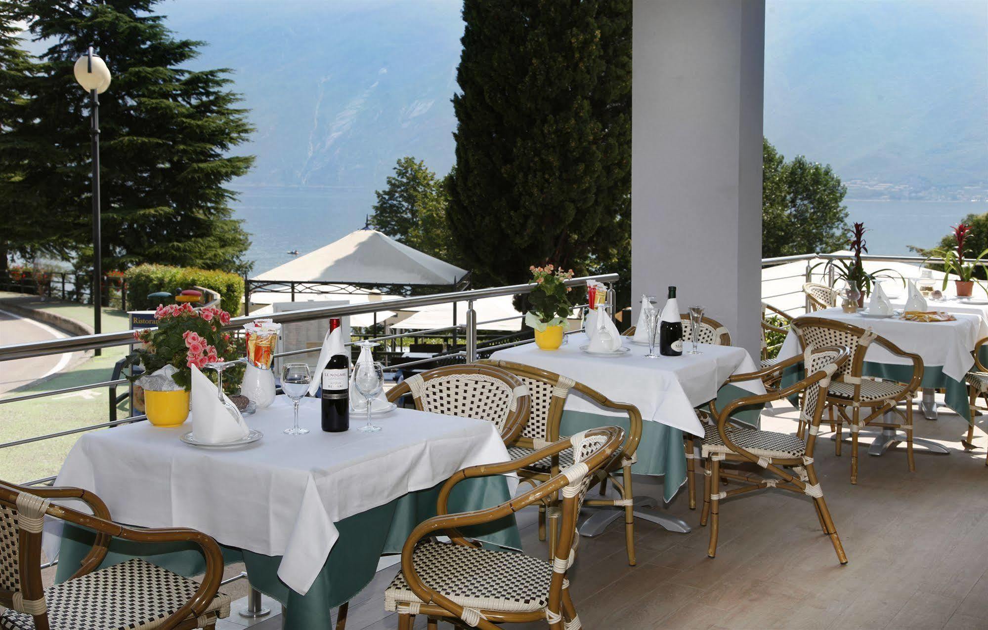 Hotel Sogno Del Benaco 리몬네술가르다 외부 사진